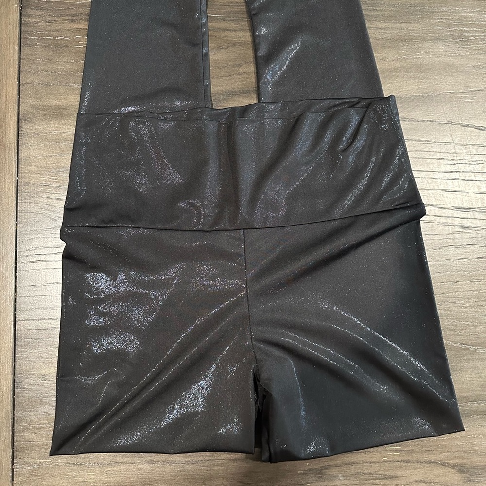 Size large NanaMacs leggings that are shimmery!